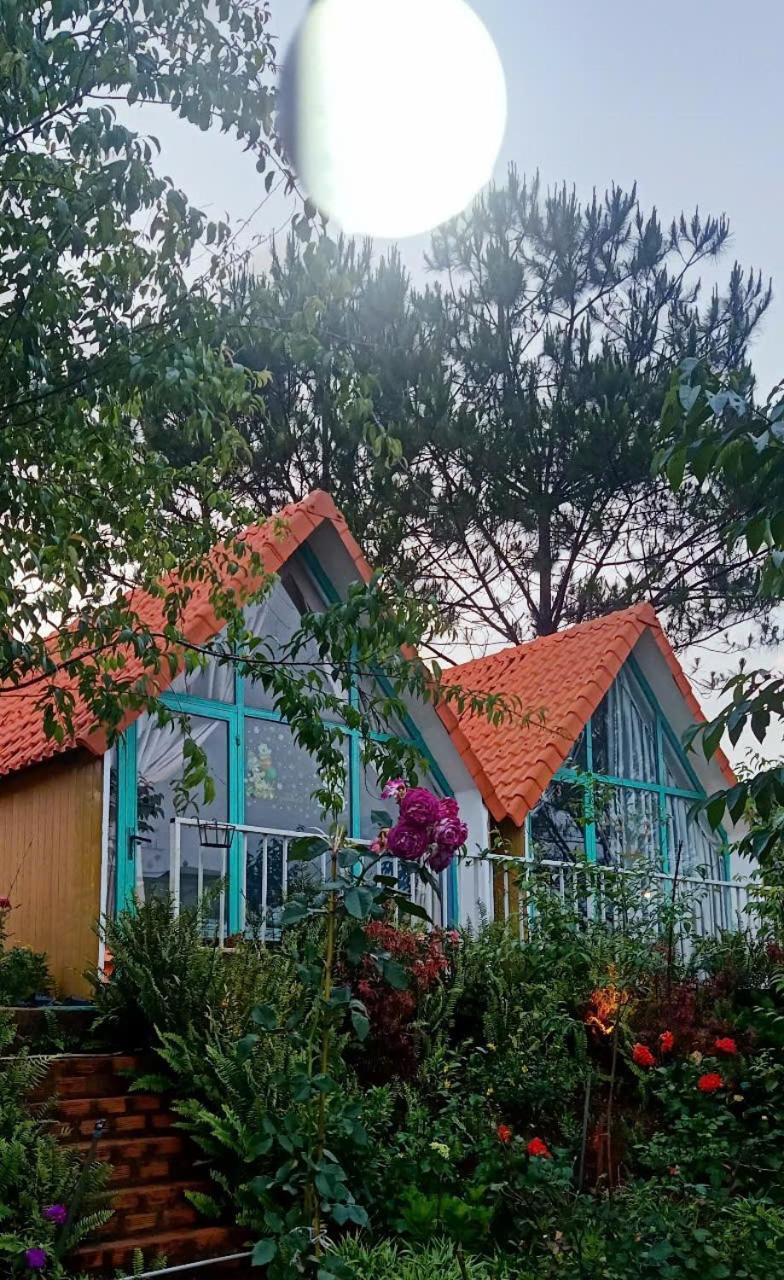 Paradiso Homestay Mangden Kon Von Kla Экстерьер фото